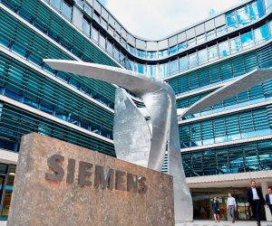 Glaslamellensystem für die Siemens-Konzernzentrale