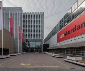 Großlamellensystem sorgt für Sichtschutz bei der RAI Amsterdam